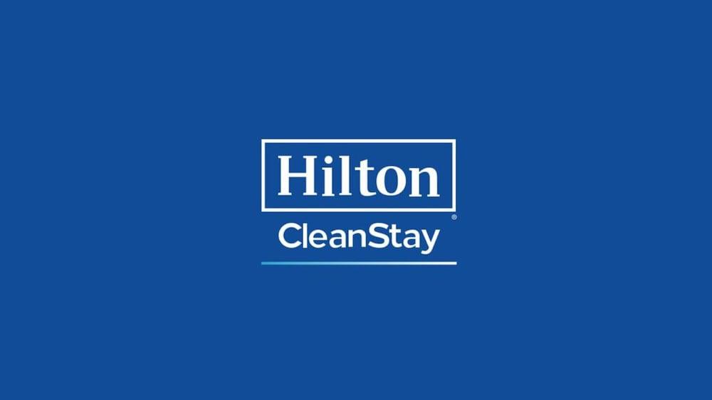 萨克拉门托机场纳托马斯希尔顿惠庭套房酒店 薩克拉門托 外观 照片